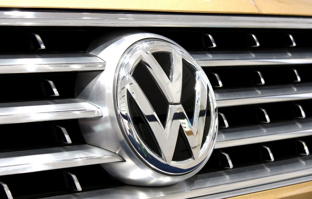 VW Logo Kühlergrill