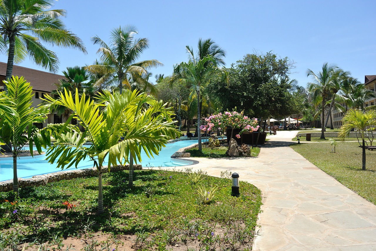 Großer Swimming Pool
