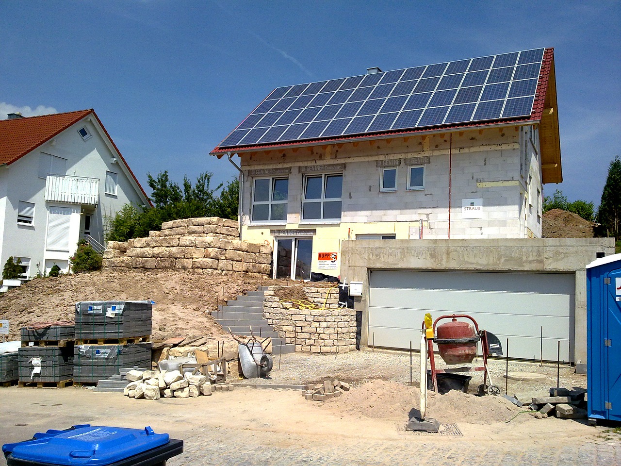 Haus Eigenheim Bauen Renovieren Sanieren Betonmischer
