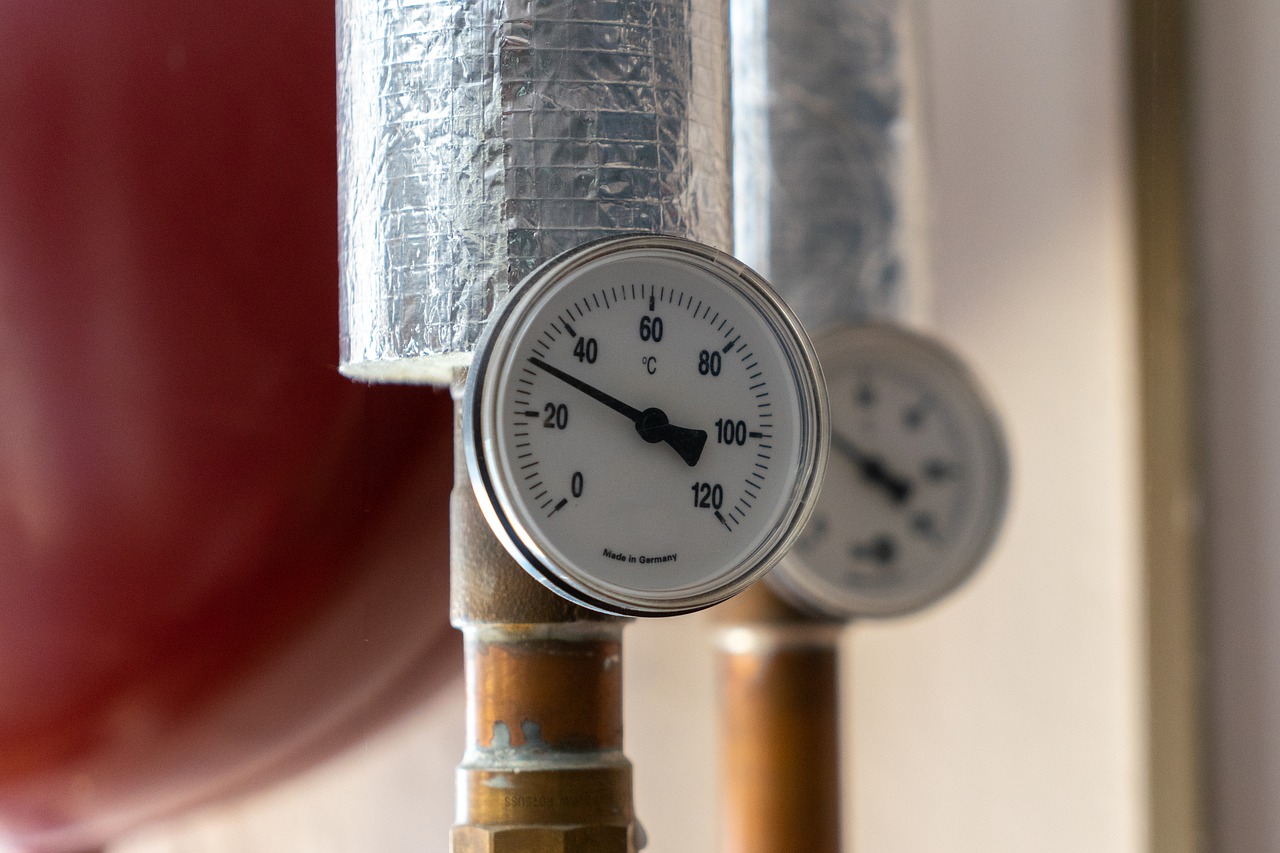 Heizungsanlage Thermometer Technik Technikraum Heizraum