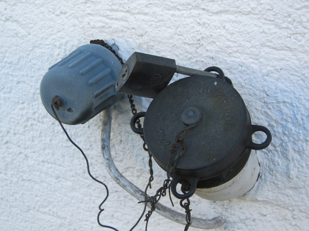 Heizöl Einfüllstutzen Haus